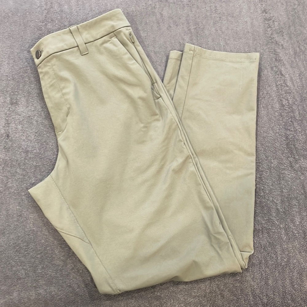 Lululemon Commission Pants